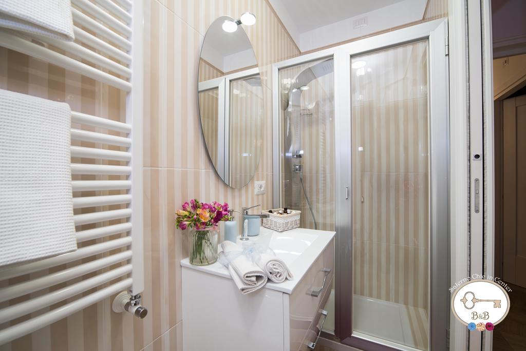 B&B Salerno Chic In Center المظهر الخارجي الصورة